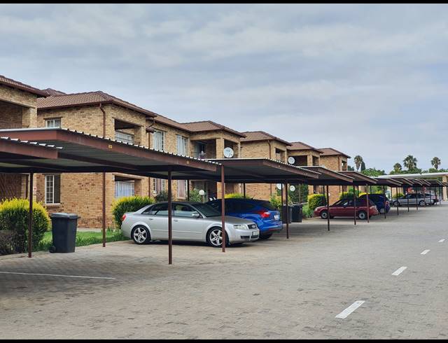 3 BEDROOM APARTMENT FOR SALE IN NOORDWYK